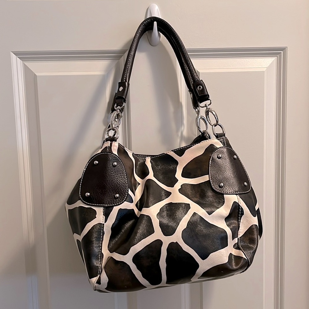 🦒 Giraffe Print Fashion Purse…Fun!